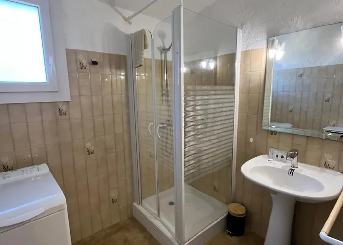 Aparthotel Les Cigales 3*