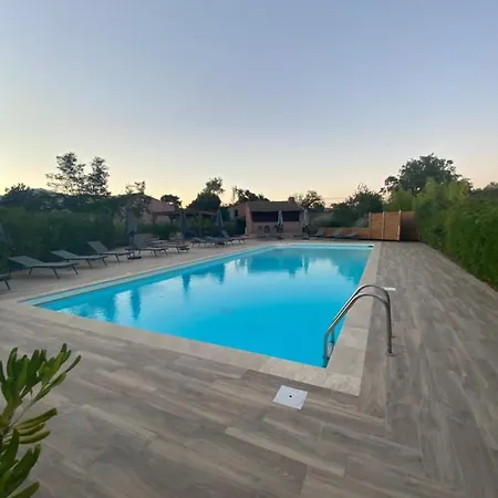 Résidence Les Cigales 3*