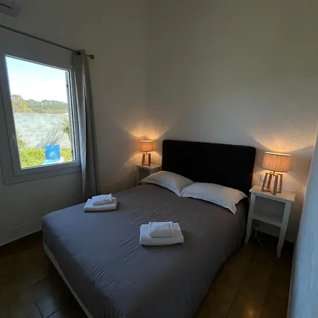 Les Cigales Aparthotel 3*