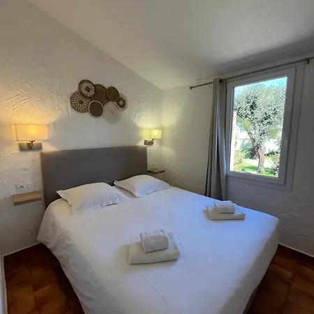 Les Cigales 3* Porto-Vecchio (Corsica)