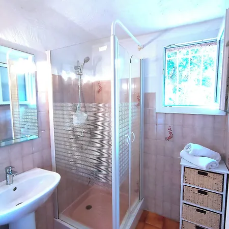 Aparthotel Résidence Les Cigales 3*