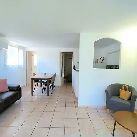 Résidence Les Cigales 3*