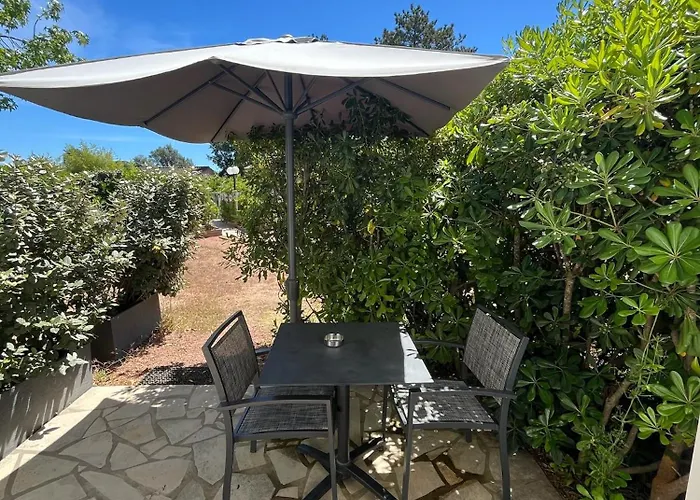 Les Cigales Porto-Vecchio (Corsica)